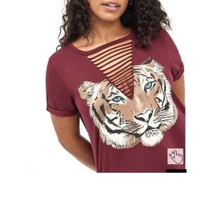 Torrid slim fit slashed neck maroon tiger tee. Size 2. Nwot